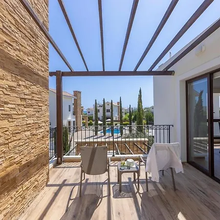 Ionion H30 Semesterbostad *