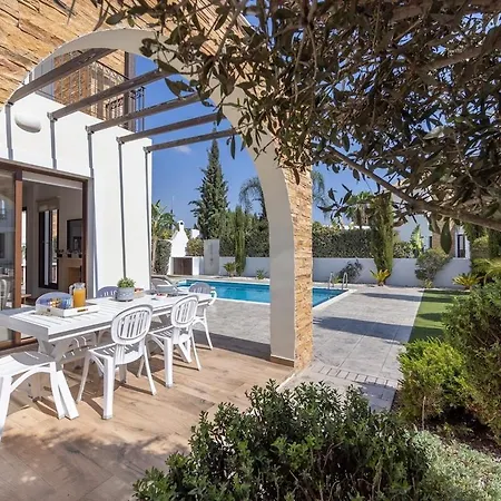 Ionion H30 Case de vacanță Ayia Napa