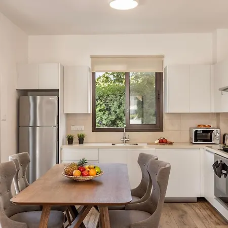 Ionion H30 * Ayia Napa