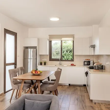 Case de vacanță Ionion H30 Ayia Napa